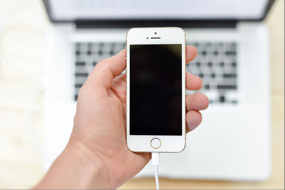 Creative Roots Marketing & Design - What’s the Big Deal About Mobile First?